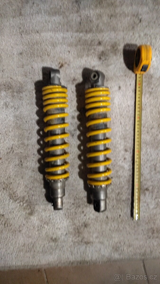 Přední tlumiče na čtyřkolku Suzuki Lt500