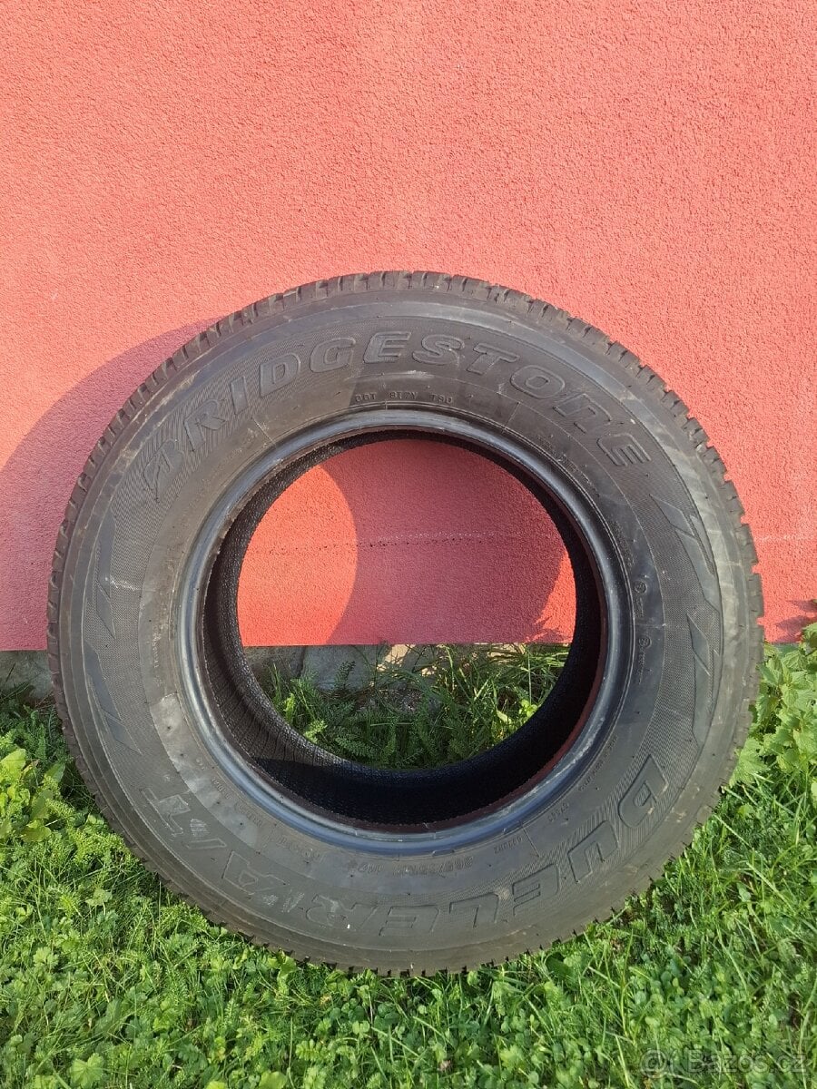 Bridgestone M+S 265/65 R17