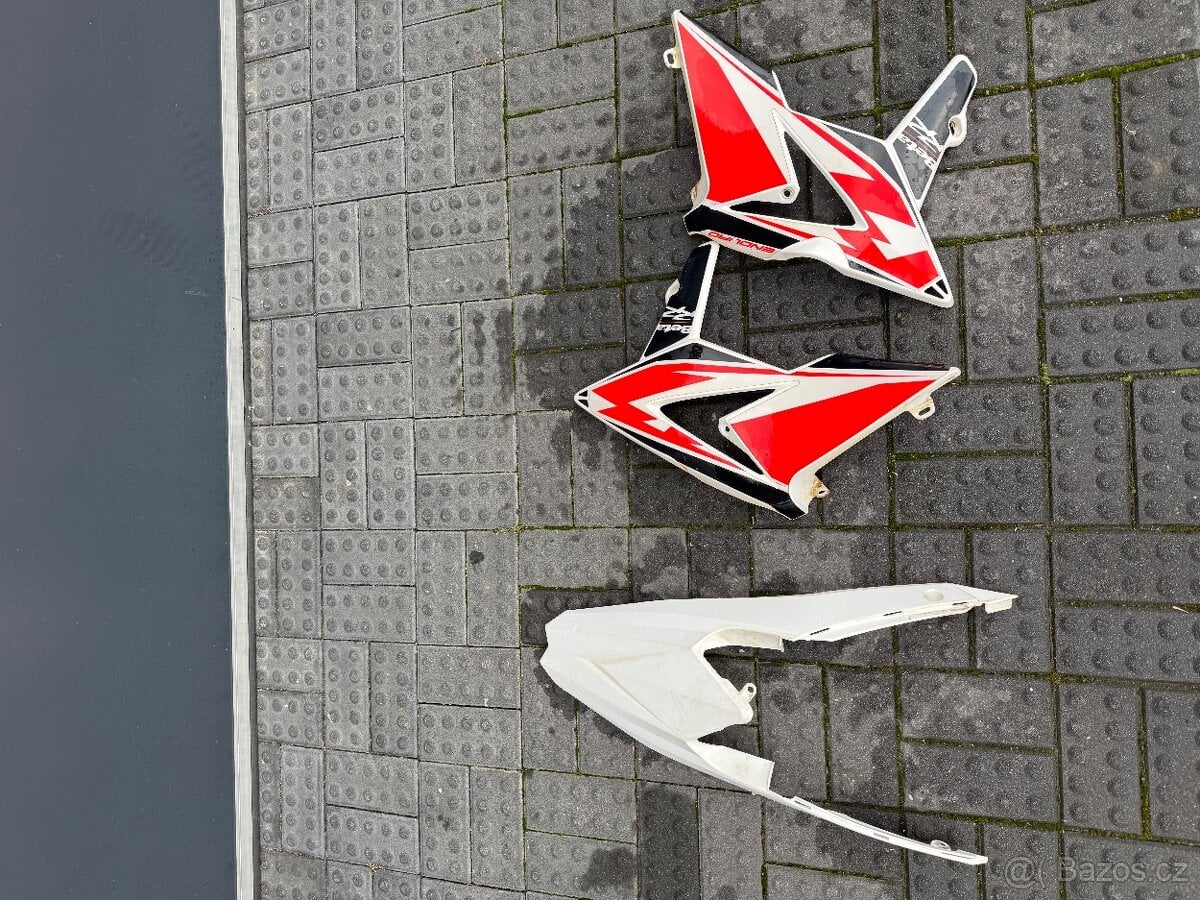 Sada 3 plastu BETA RR 2018-2019