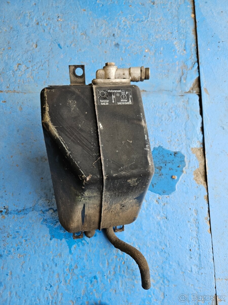 hydraulická nádrž Unimog 406 416