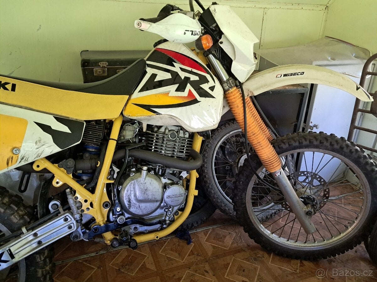 Suzuki dr 350 s Tp