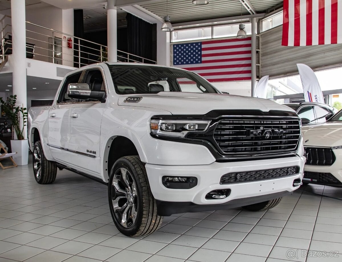 RAM 1500 Crew Cab Limited