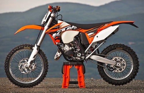 Hledám 125ccm “dual-sport” motorku do 50k