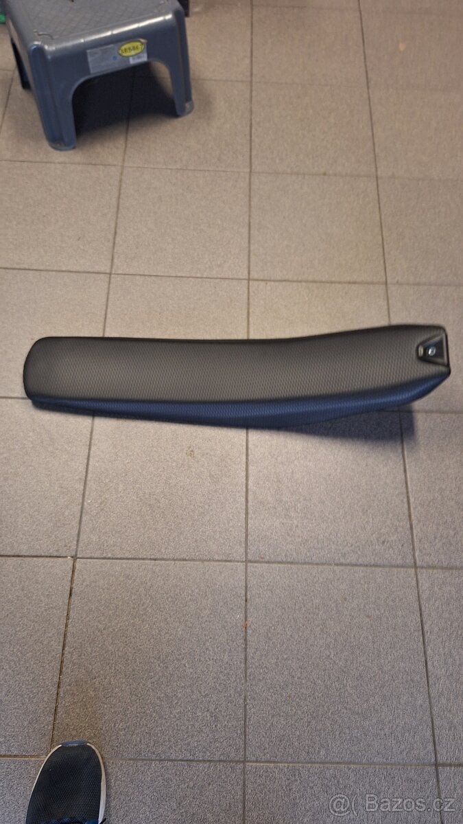 Snizene sedlo pro Ktm