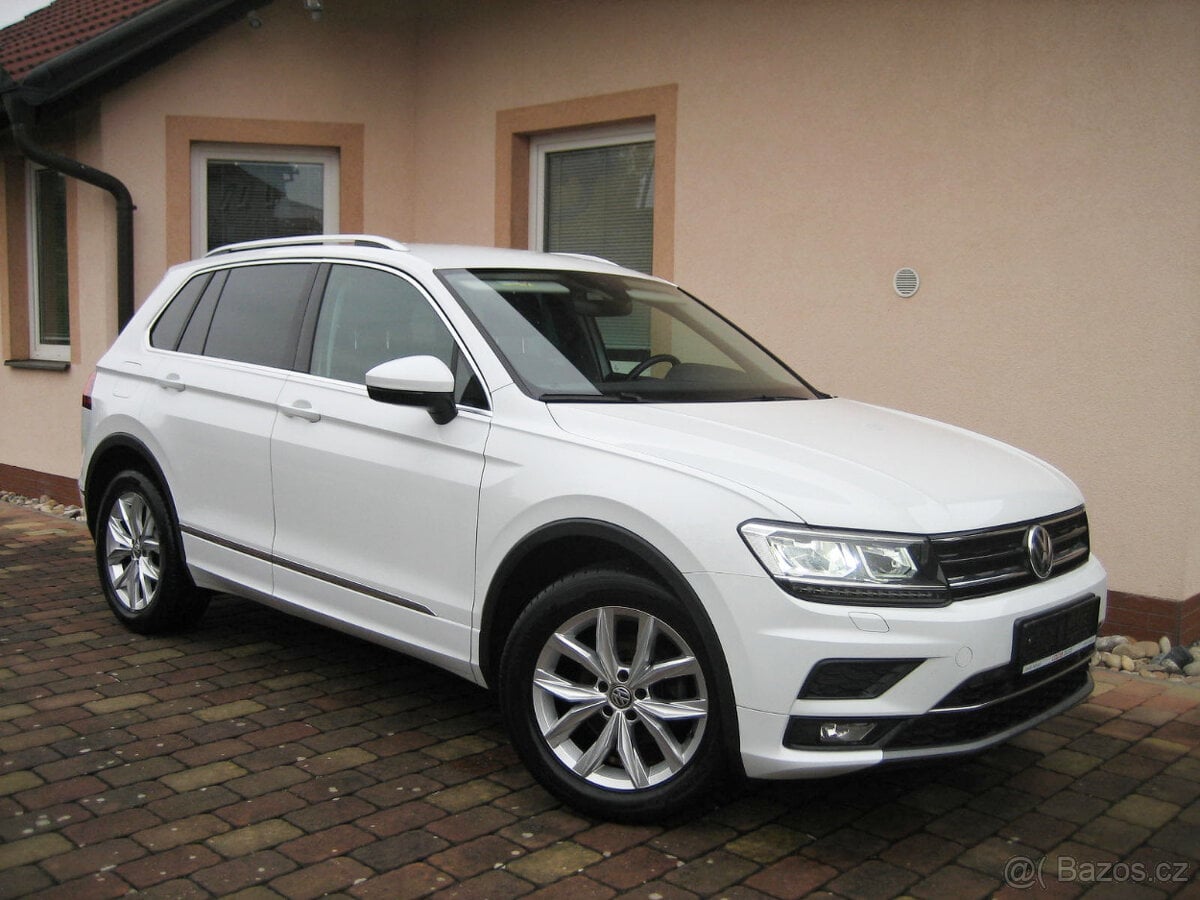 VW TIGUAN 2,0 TDI Highline 4x4 tažné 2x kola ACC DSG LED DPH