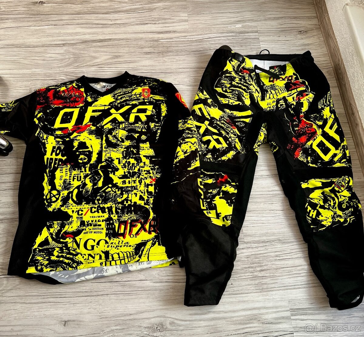 Oblečení Motokross XL