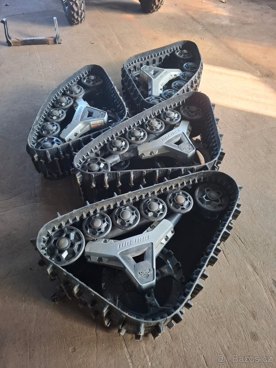 Sněžné pásy Apache + adaptéry Can-am