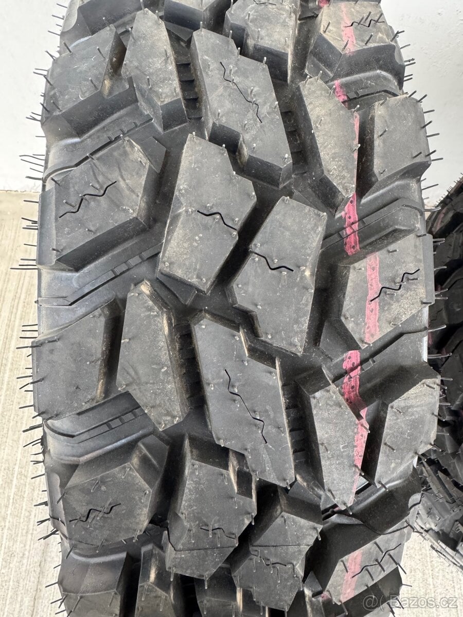 NOVÉ OFF-ROAD PNEU 225/75 R16 112Q GEYER&HOSAJA PROFESSIONAL