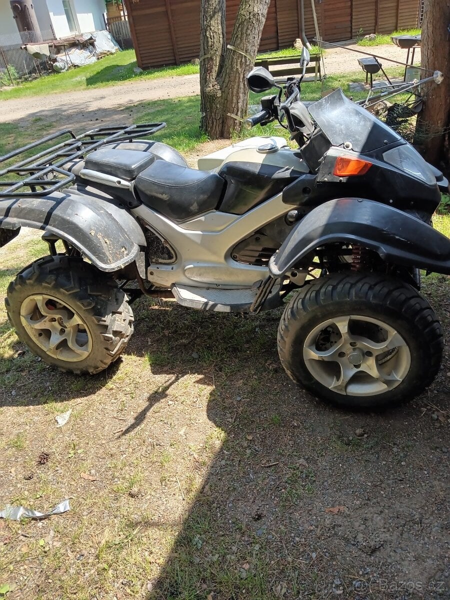 Čtyřkolka na prodej