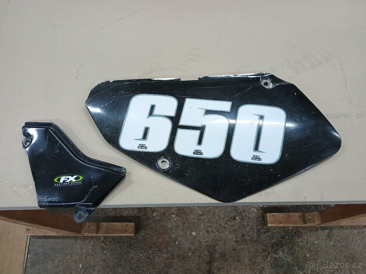 Boční plast Kawasaki KLX 650