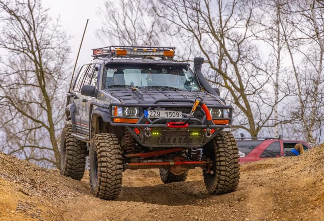 Jeep Grand Cherokee ZJ 4.0 Laredo
