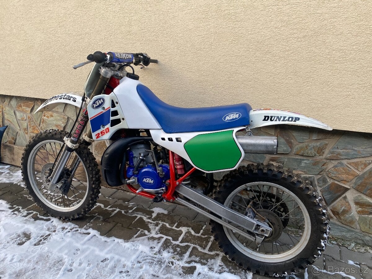 KTM GS 250