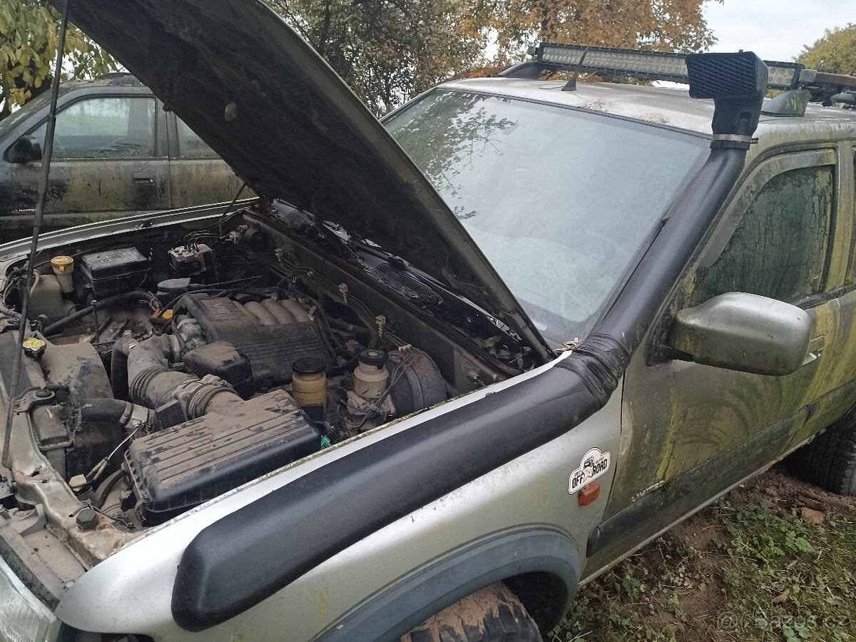 Šnorchl a zahrádka Opel Frontera