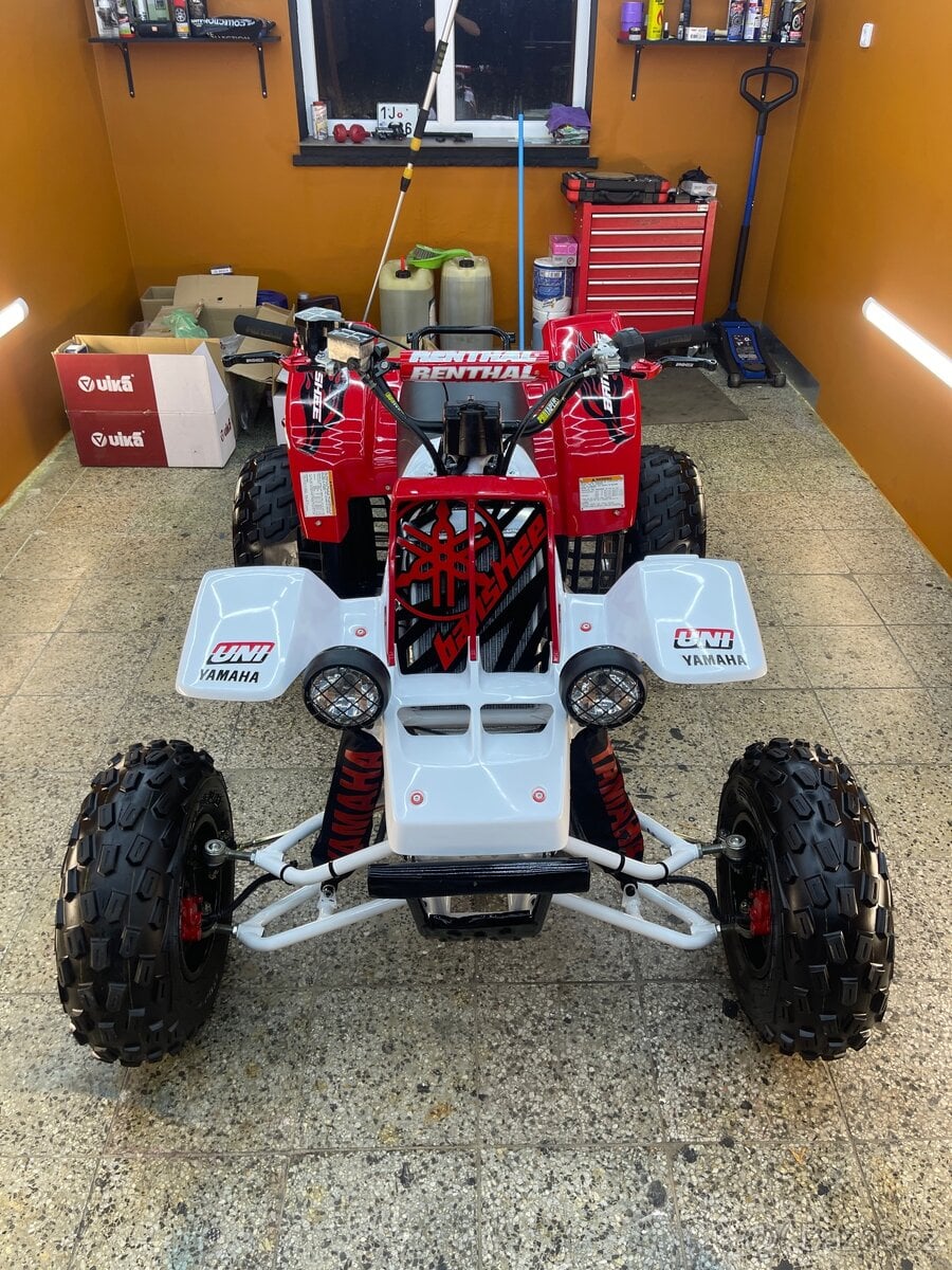 Yamaha yfz 350 BANSHEE