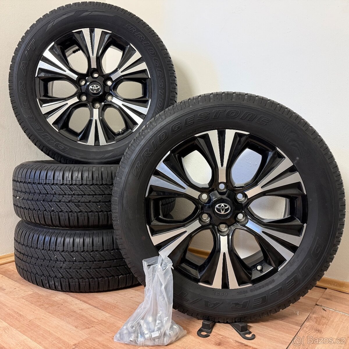 TOYOTA LC150 6x139,7 R19 ET25+TPMS+LETNÍ 265/55R19