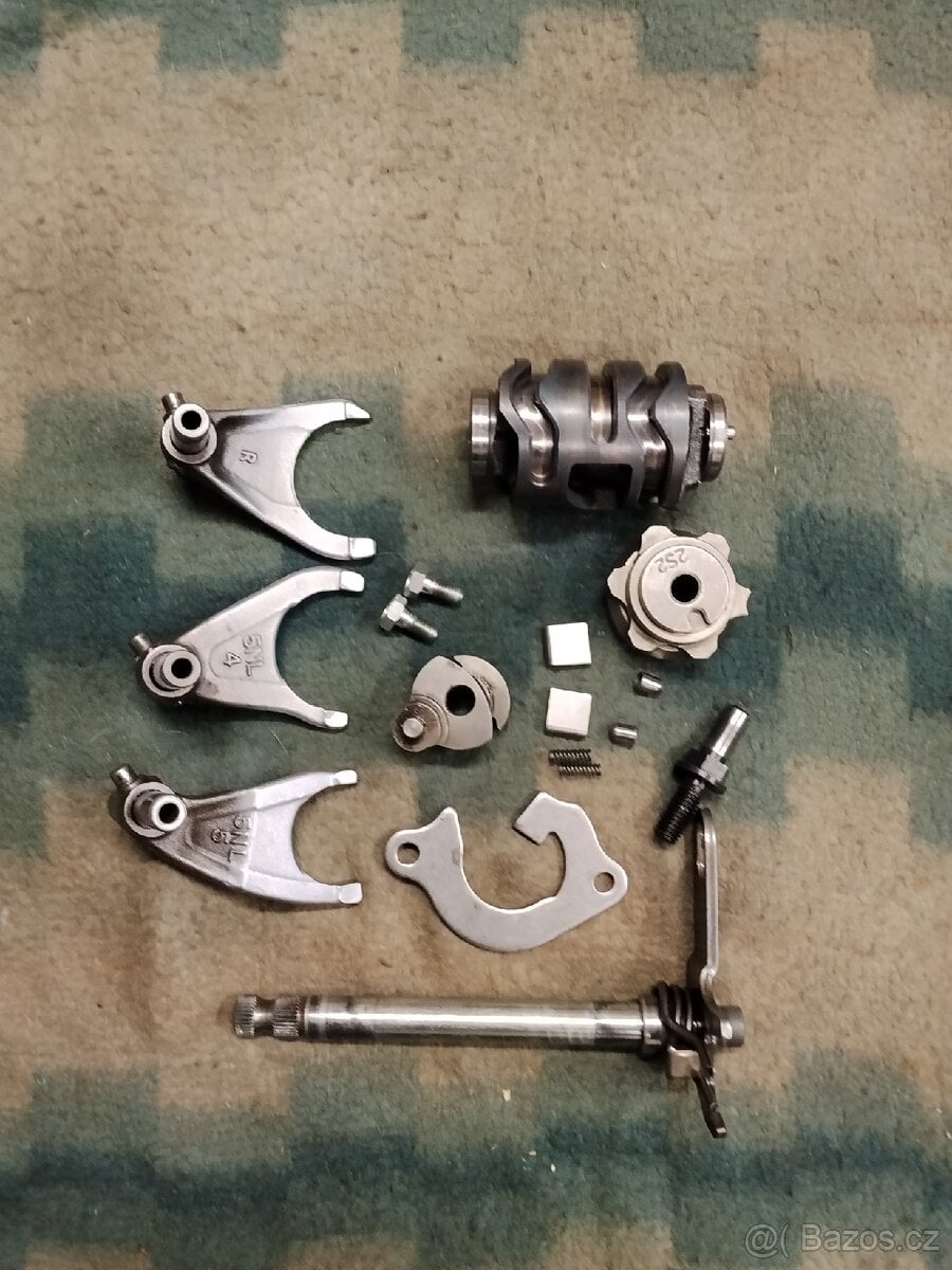 Prodám řazení Yamaha YZF250