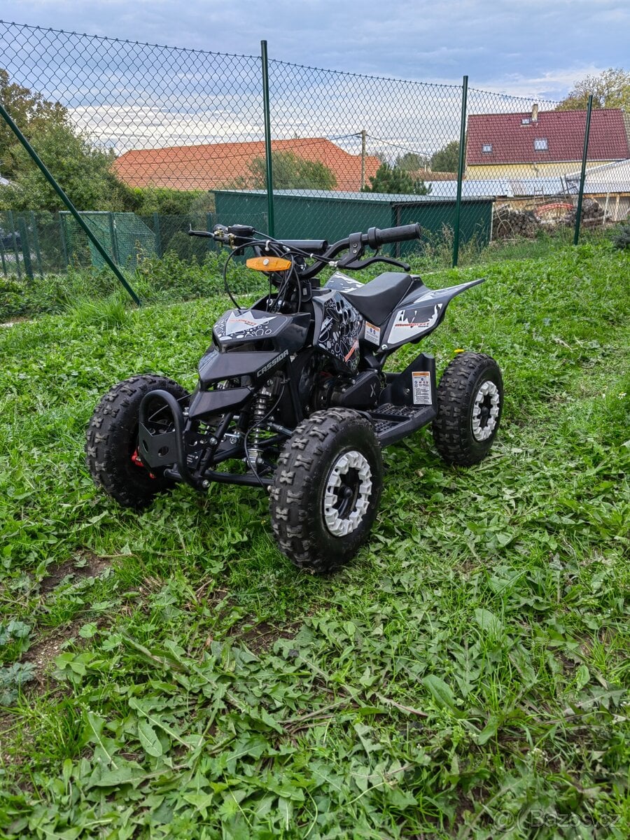 Prodám dětskou čtyřkolku