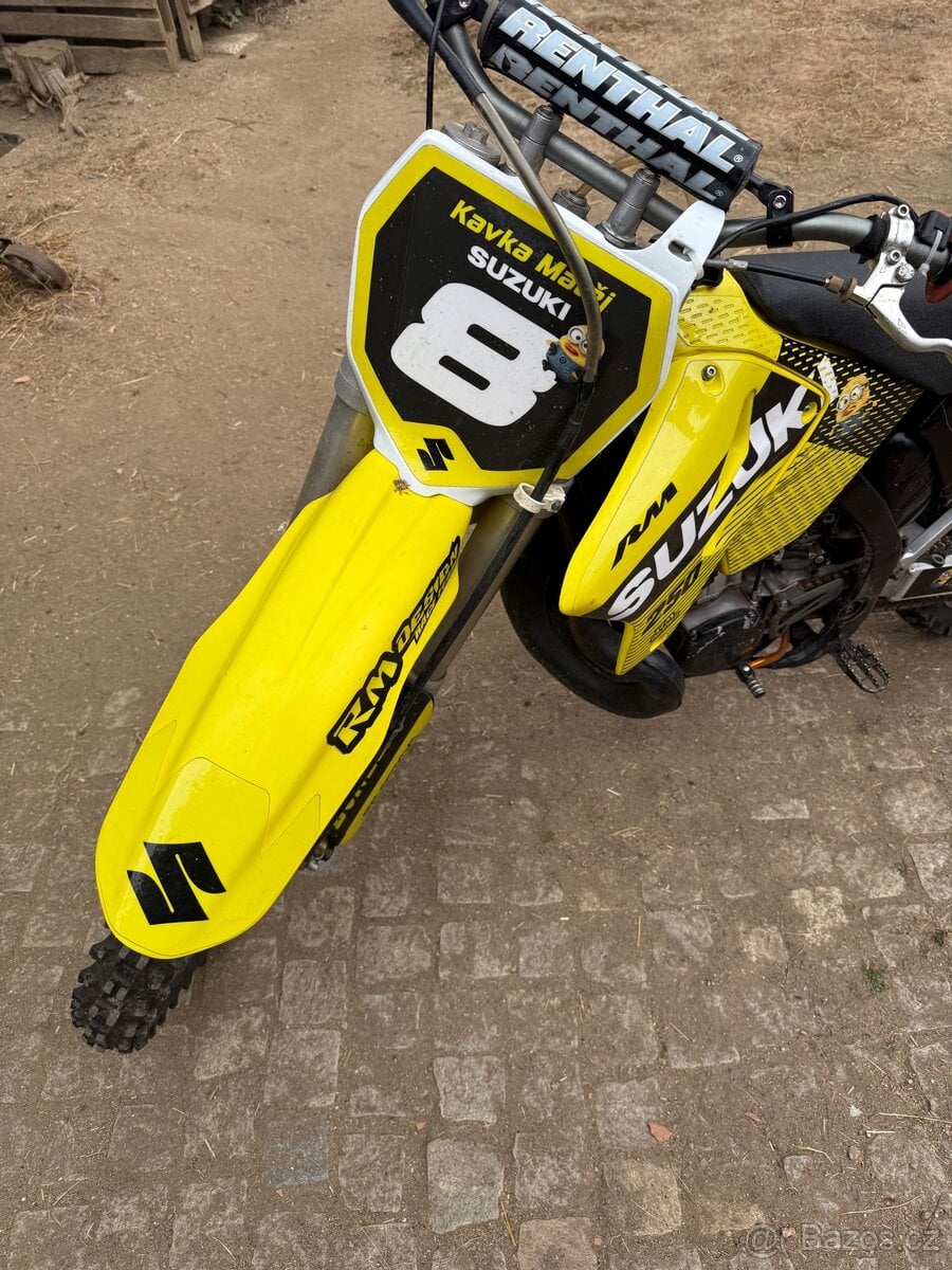 suzuki rm 250 2001 nadhradní díly