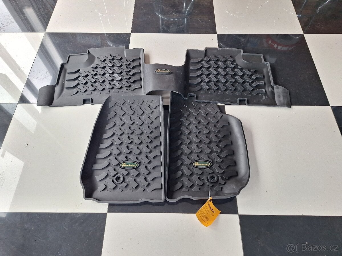 Gumové koberce Jeep Wrangler JK