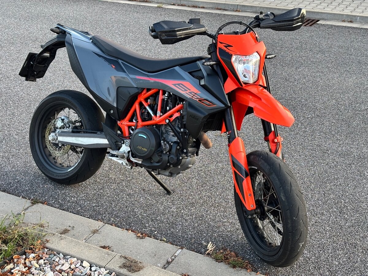 KTM 690 SMC R 2022