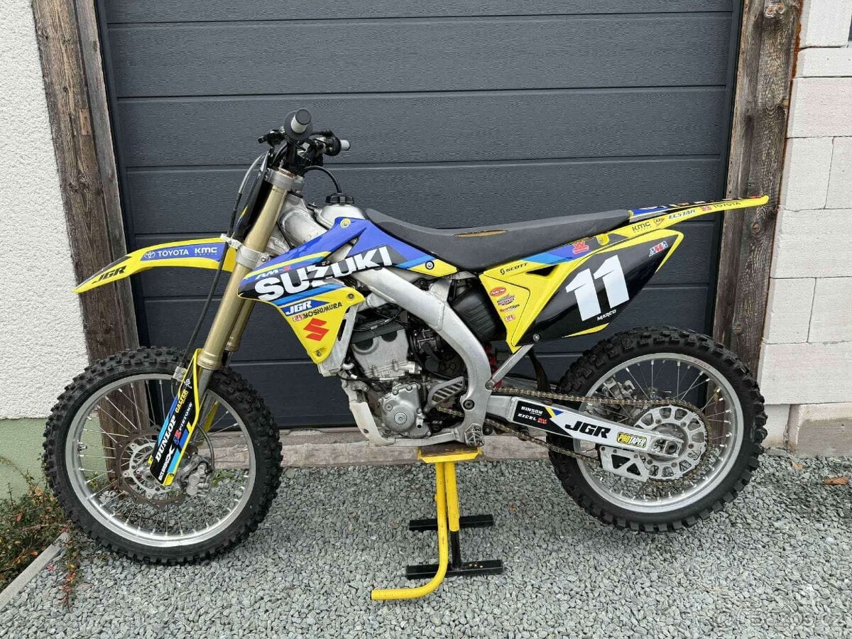 Suzuki rmz 250