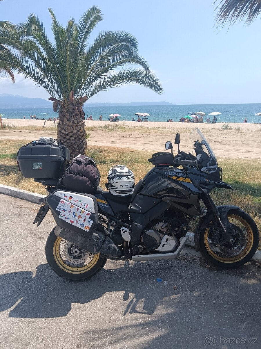 Suzuki V strom 1050XT