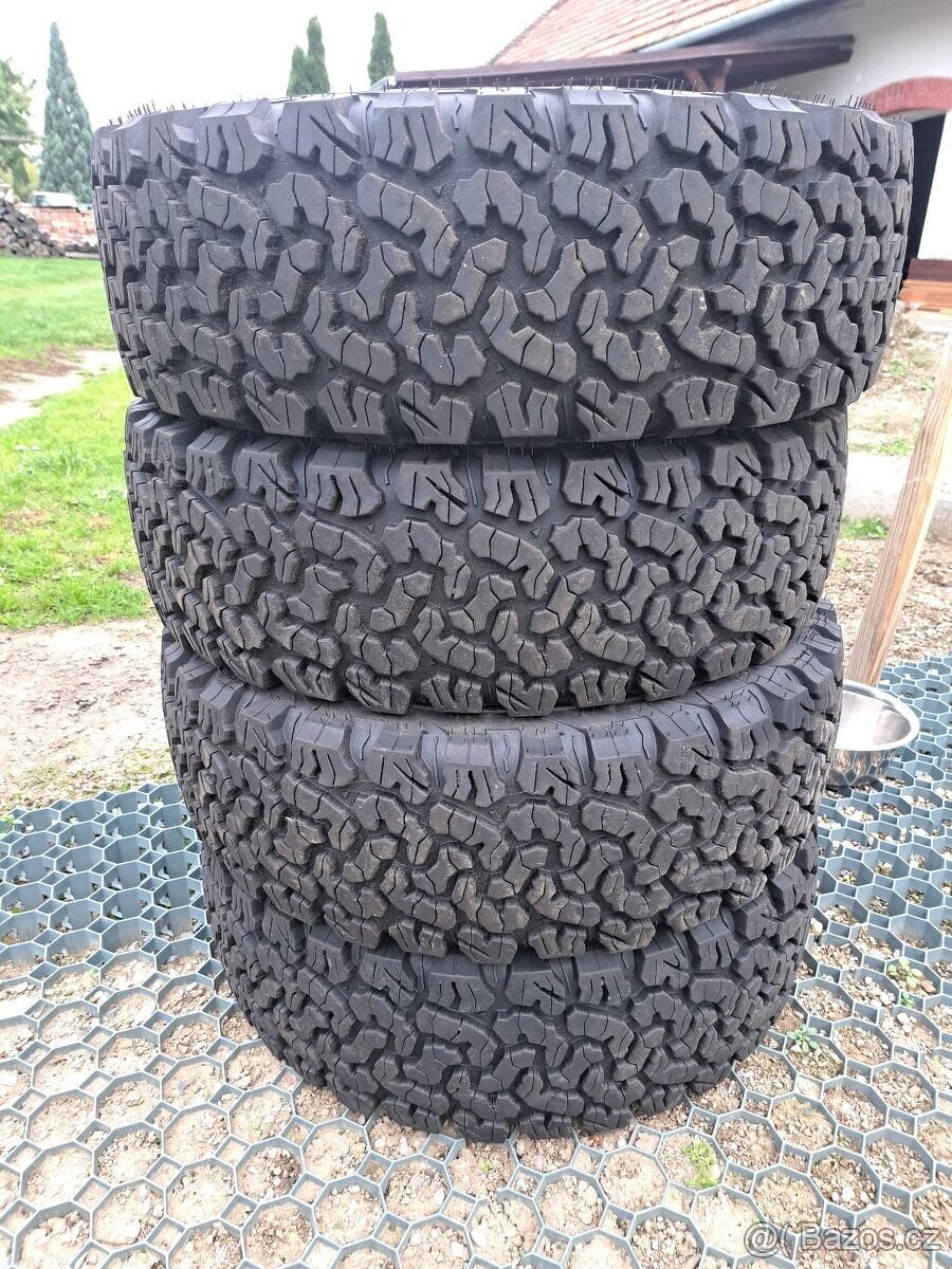 Pneu offroad 205/70 r16