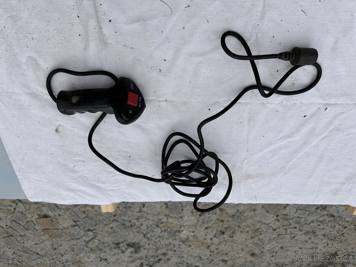 Dalkovy ovladač naviják