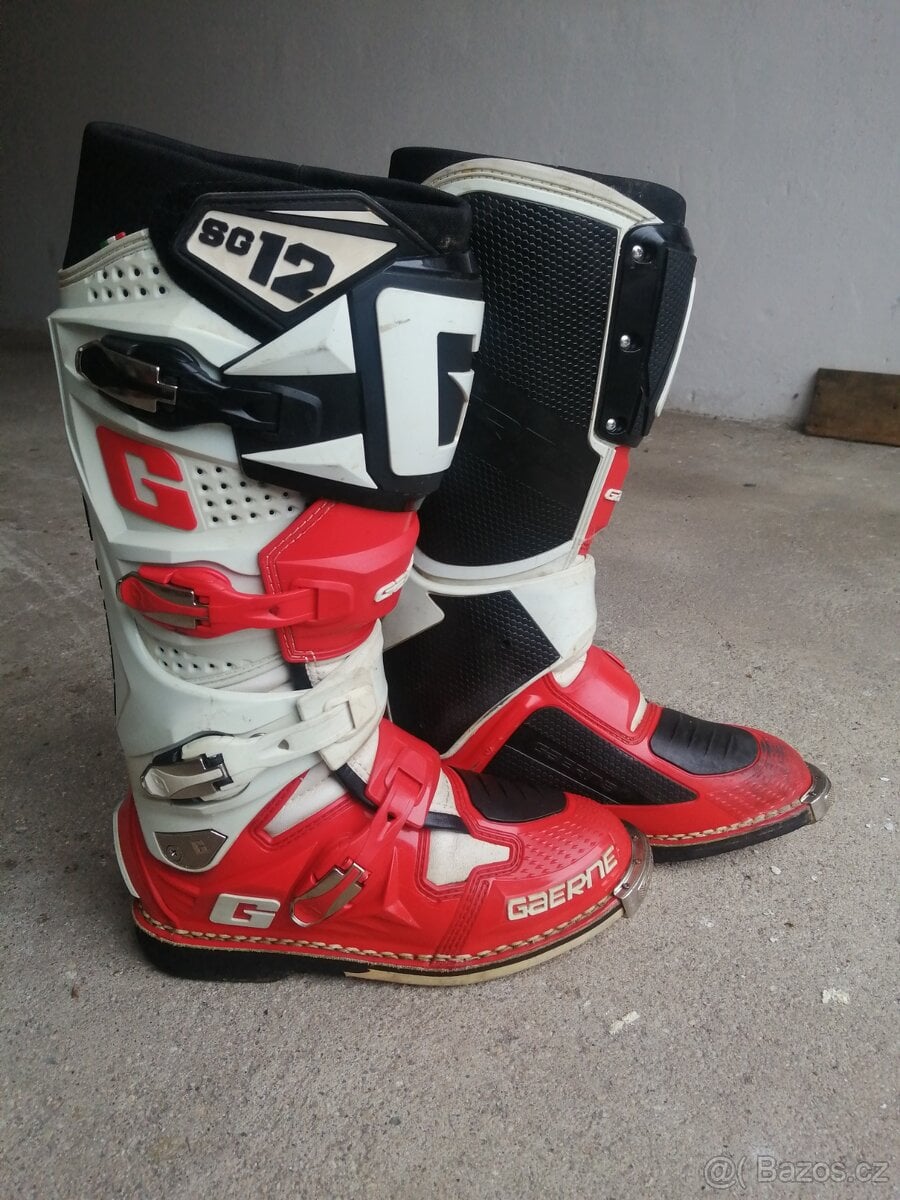 Prodam motocrosove boty gaerne sg12
