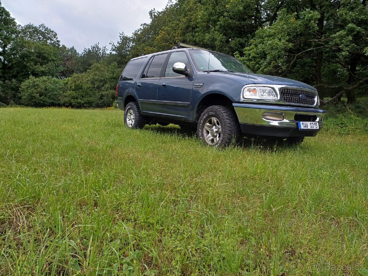 Ford Expedition 5,4i,