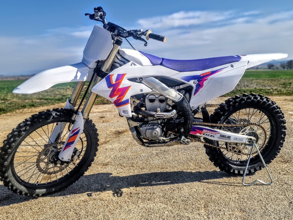 Yamaha YZ250F r.v.2024  53mth  Edicia 50