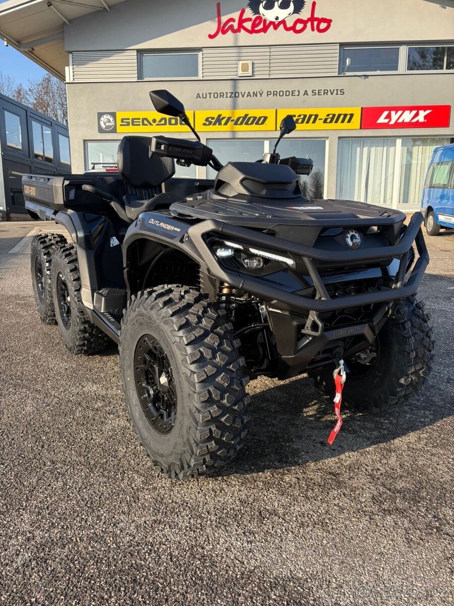 Novinka Can Am Outlander 1000r Max 6x6 Backcountry 2026