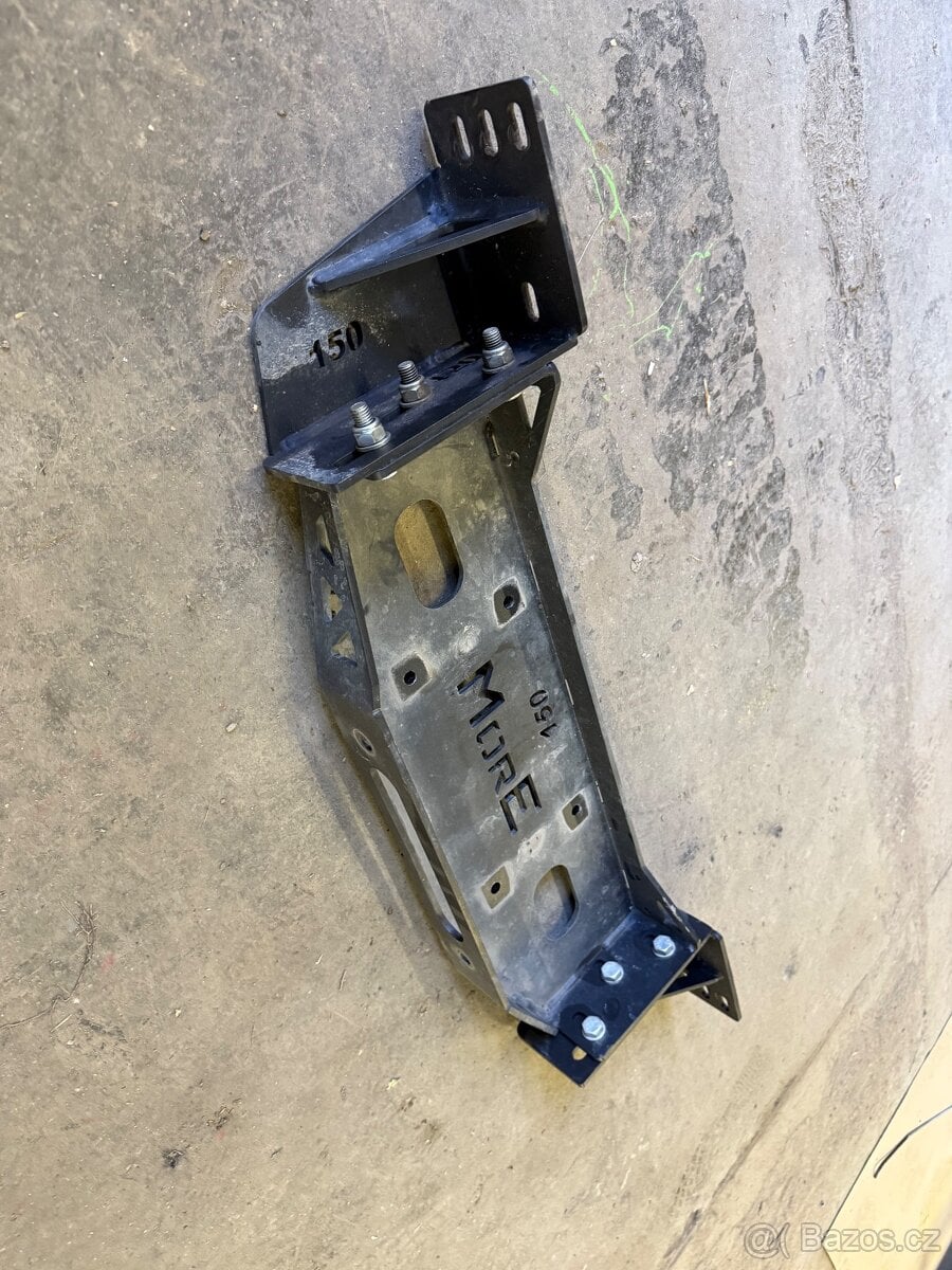 Plotna navijáku Toyota LC 150