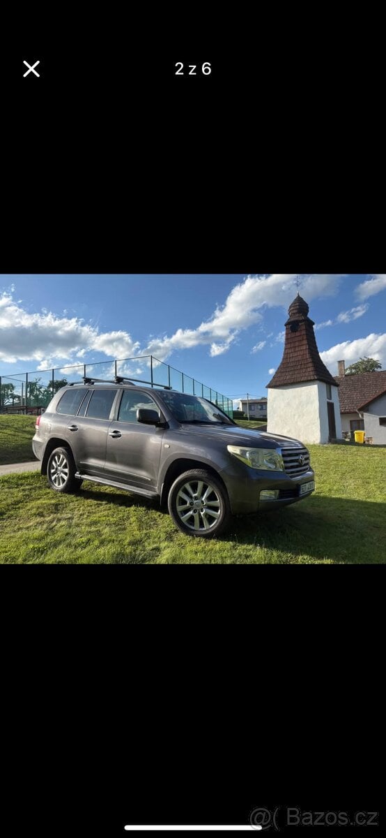 Toyota Land Cruiser 200 - NOVÁ CENA