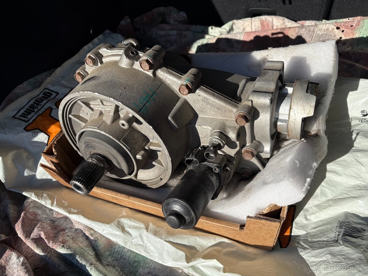 Jeep Cherokee KL / Pacifica repasovaný zadní diferenciál