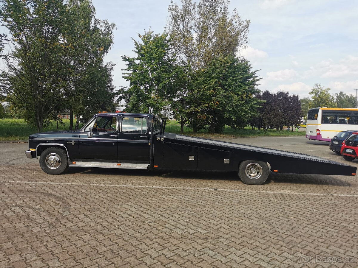 Chevrolet C30 Silverado Double Cab 3+3 odtahovka