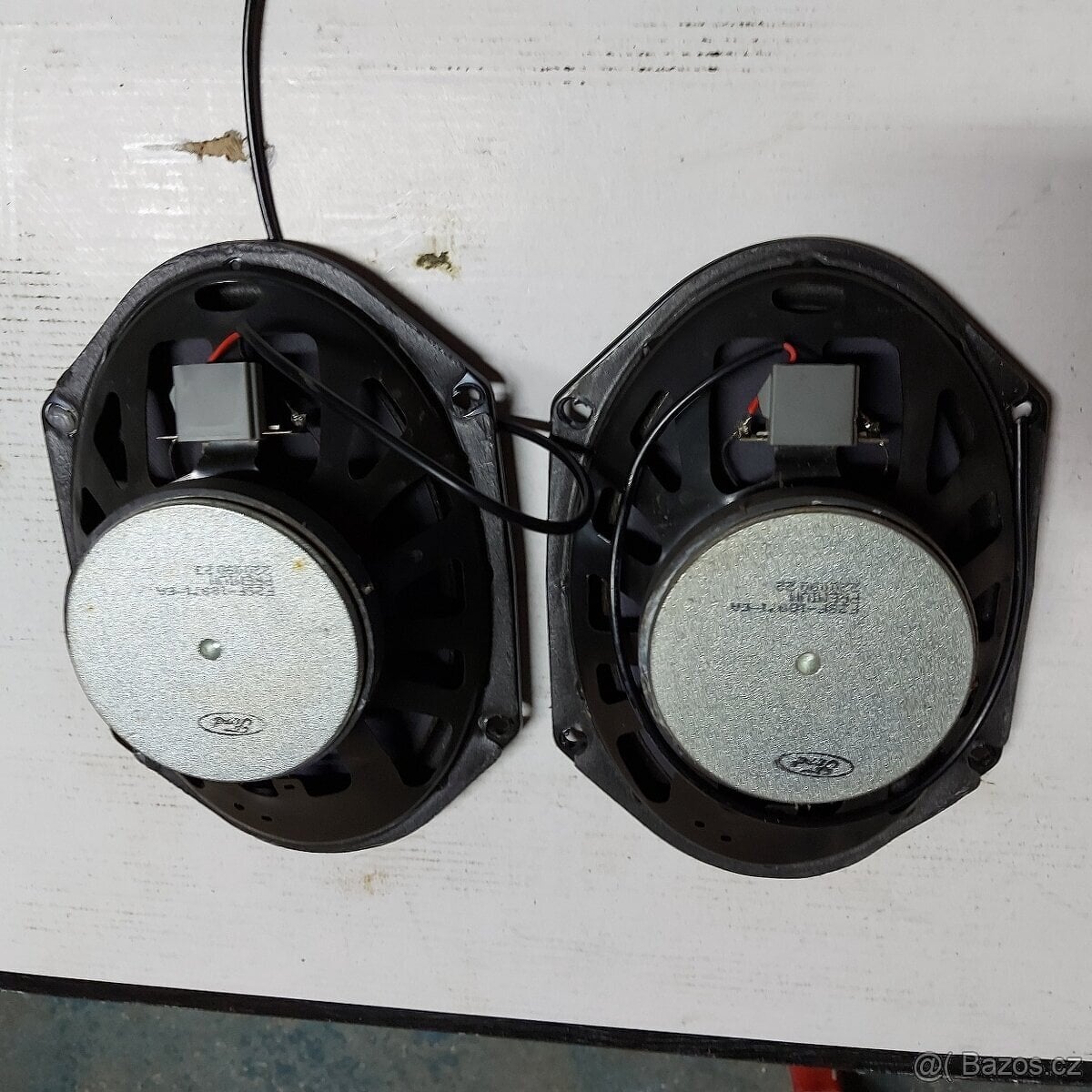 Ford F150 - Reproduktory