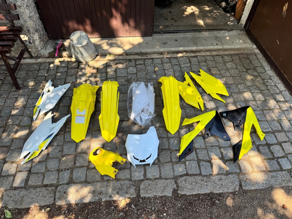 Plasty Suzuki RMZ 2021