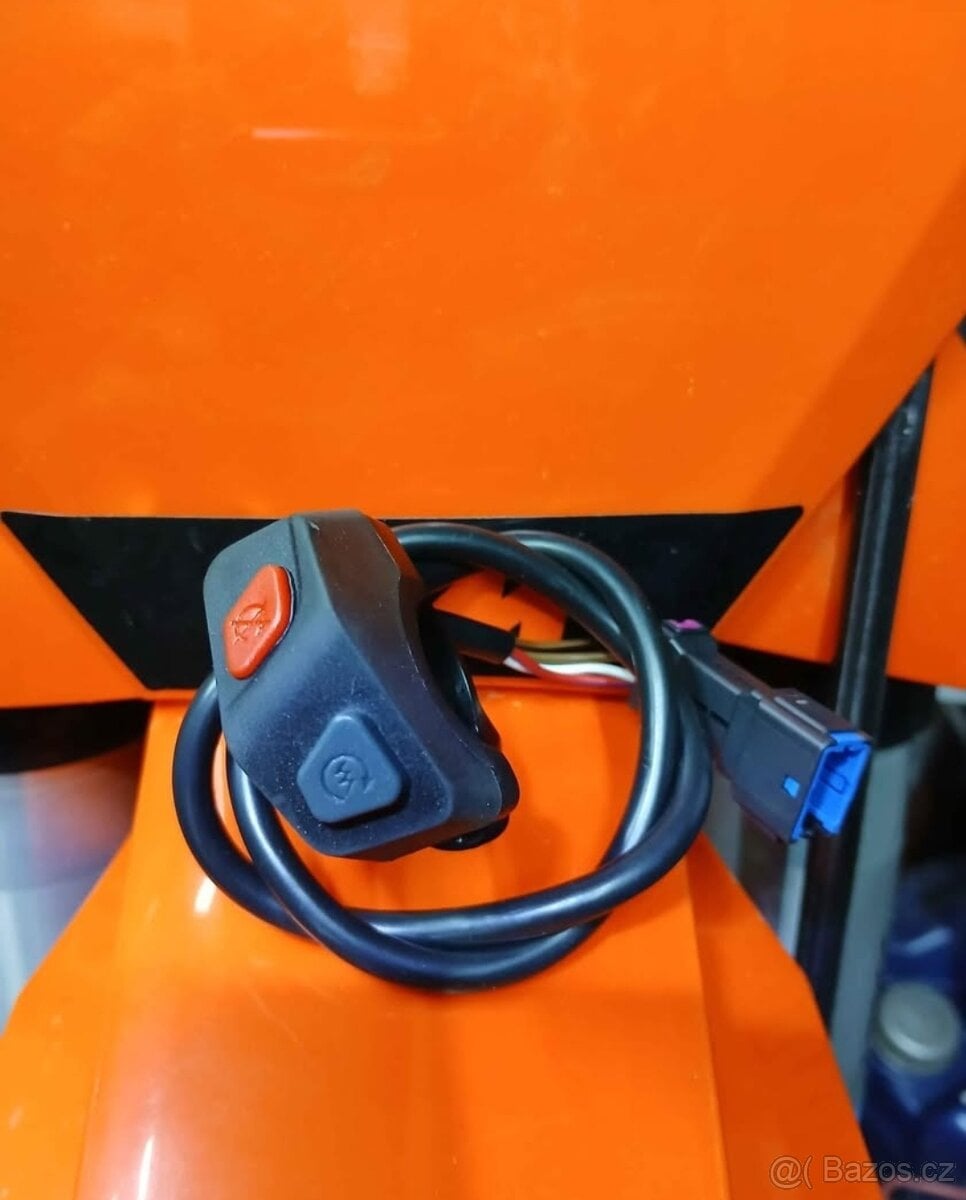 Ktm Startovací tlačítko