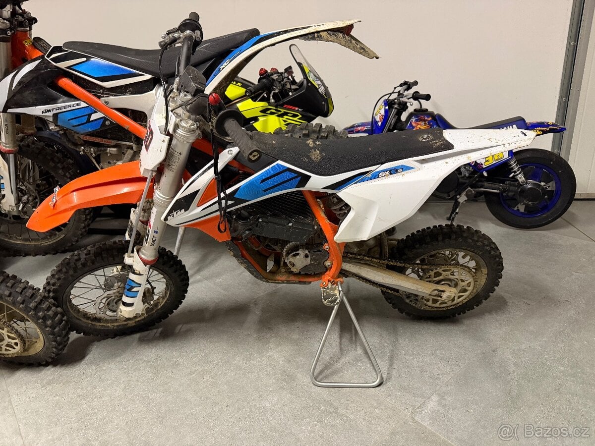 ktm sx-e5