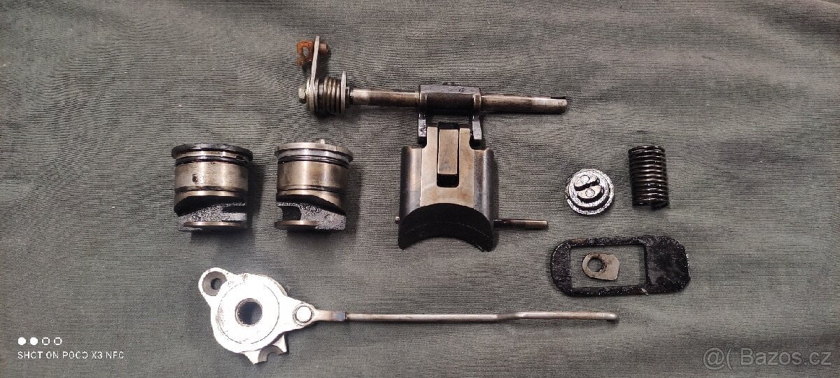 Prodám přívěru Suzuki RM250