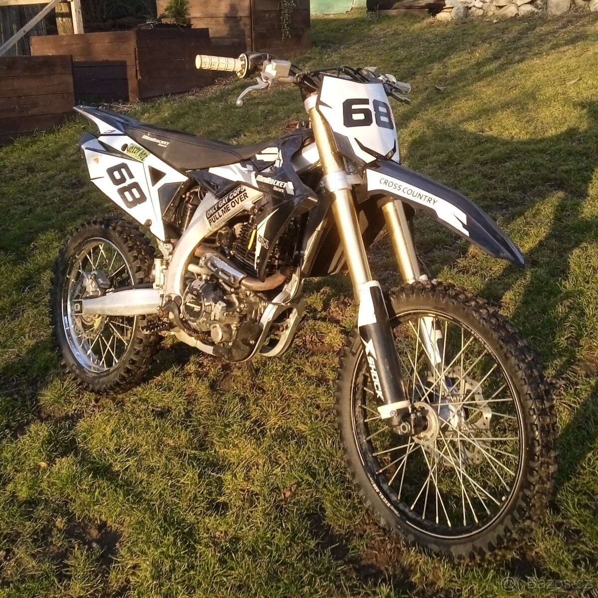 MiniRocket Mikilon 250 ML