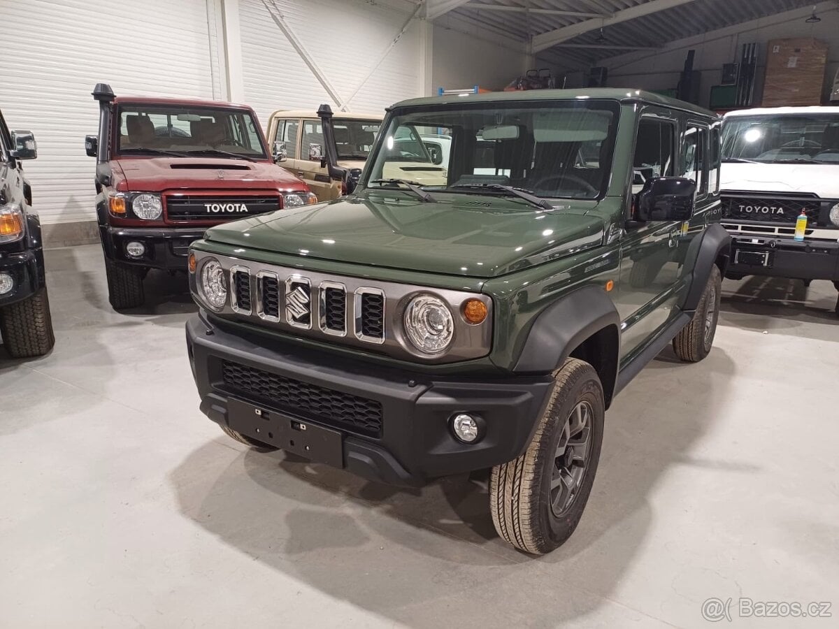 Suzuki Jimny 4x4 LONG 1,5 GLX Automat  SKLADEM  5-Místné