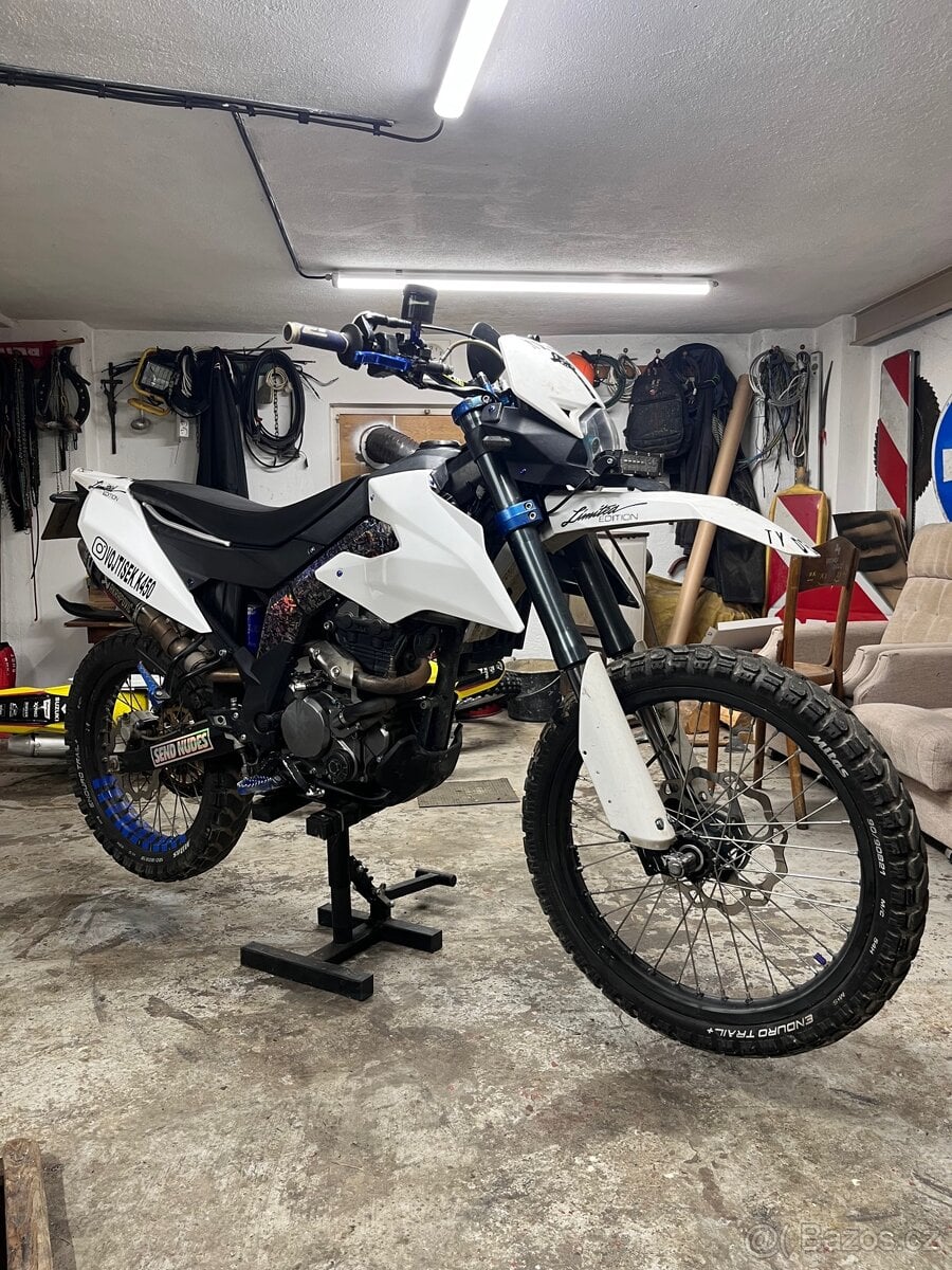 UM DSR 125 EX 2022