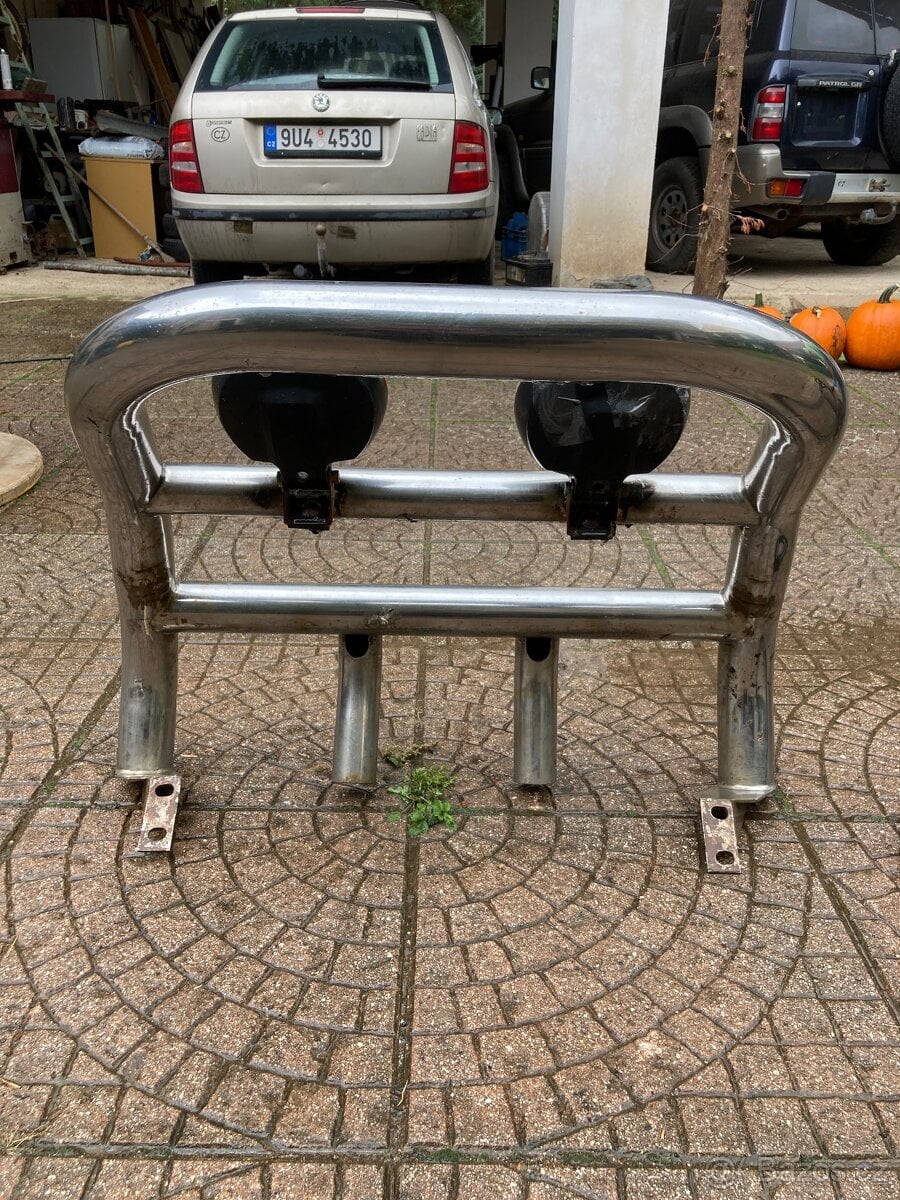 Nárazník nisan patrol