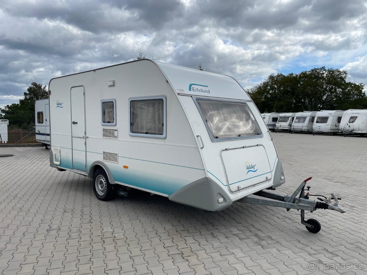 Eifelland Holiday 450, 4 osoby, stan, EL.POJEZD ENDURO