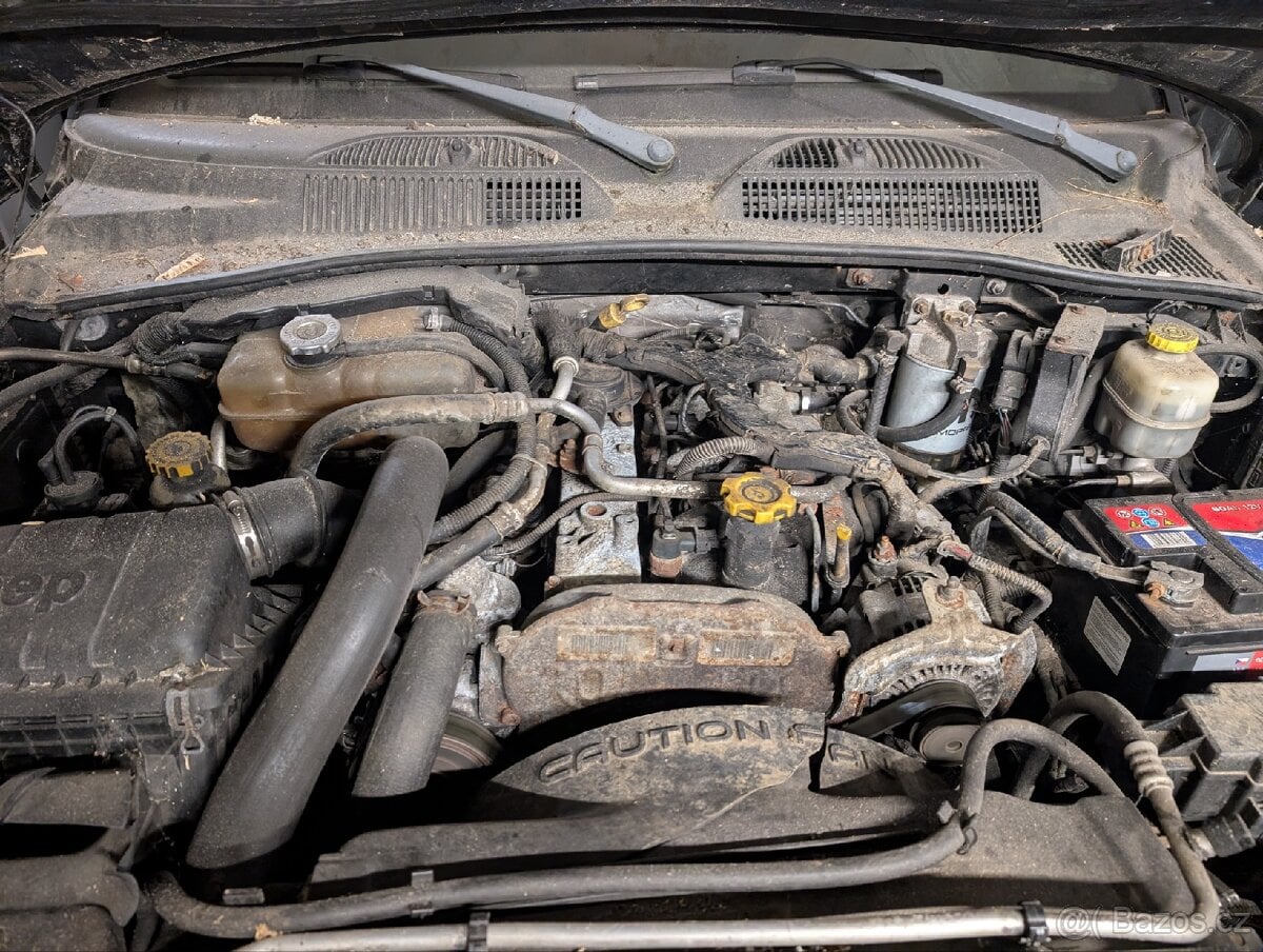 Motor Jeep Cherokee KJ 2.8 crd 110kw z roku 2003