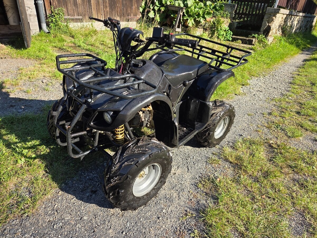 Dětská čtyřkolka