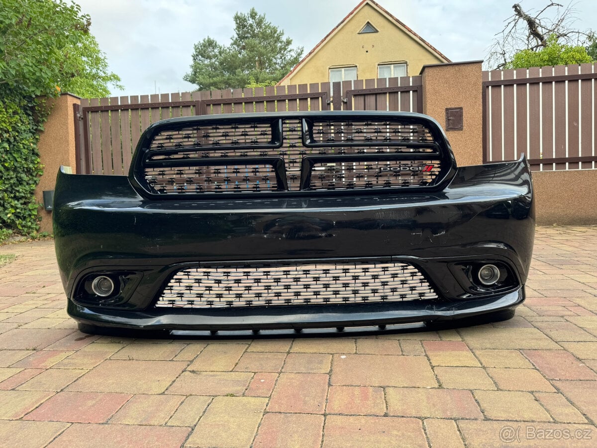 Přední nárazník na DODGE Durango
