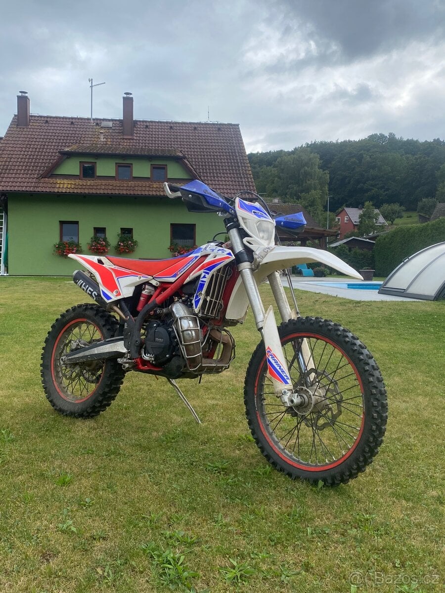 Beta xtrainer 300 2t 2022